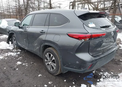 2022 Toyota Highlander Xle from USA, damaged, VIN 5TDGZRBHXNS570927